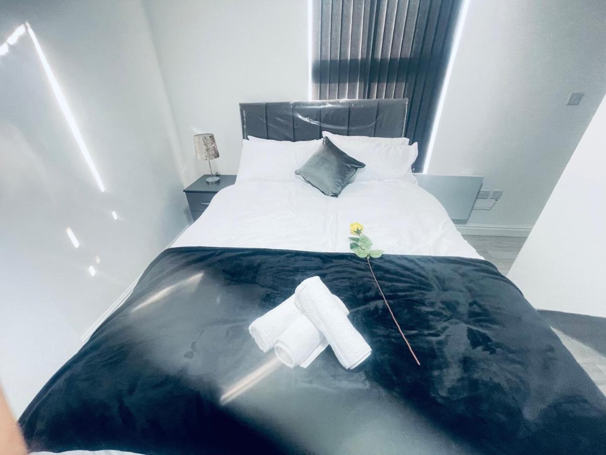 1 Bed Apartment Μπέρμιγχαμ Εξωτερικό φωτογραφία