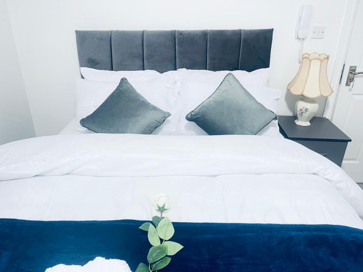 1 Bed Apartment Μπέρμιγχαμ Εξωτερικό φωτογραφία